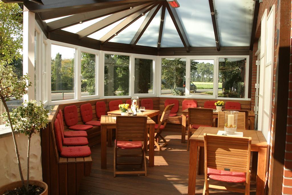 Hotel Waldgasthof Schoening Friesoythe Εξωτερικό φωτογραφία