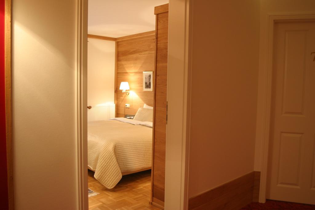 Hotel Waldgasthof Schoening Friesoythe Εξωτερικό φωτογραφία